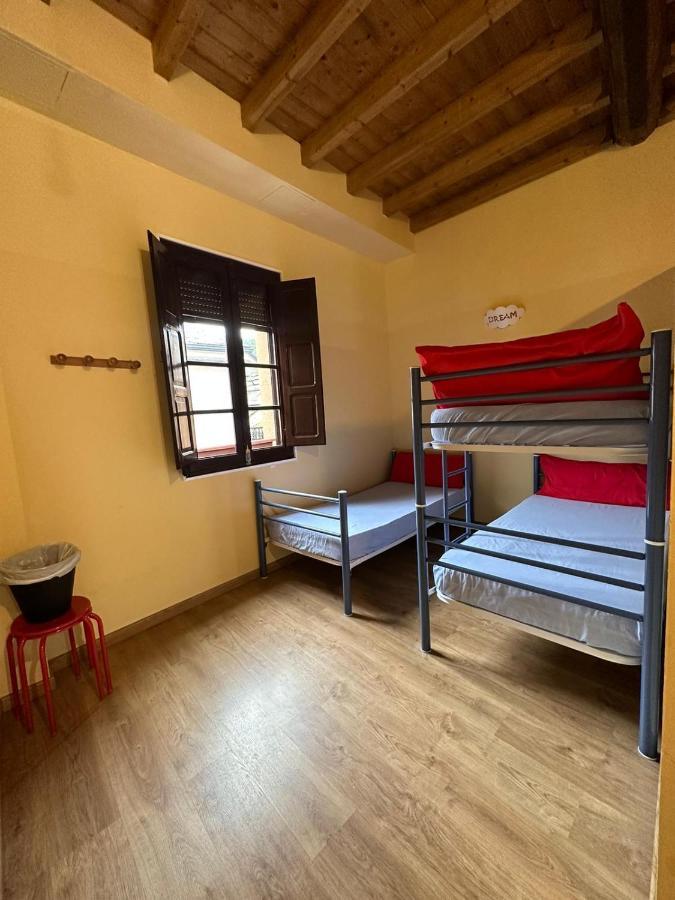 Albergue De Peregrinos Compostela Молинасека Экстерьер фото